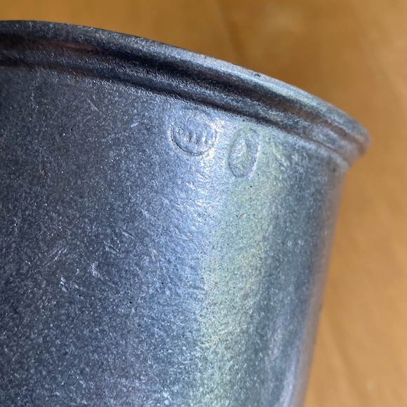 Wilton RWP mug silver tone in great condition - Picture 5 of 11